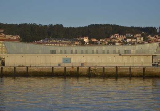 Portos de Galicia baralla tres posibles modelos de xestión para o funcionamento da nova lonxa de Riveira
